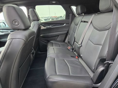 Used 2023 Cadillac XT5 Premium Luxury AWD/4WD image 4
