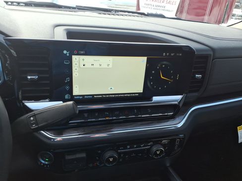 Used 2024 Chevrolet Silverado 3500 LTZ w/ LTZ Plus Package image 16