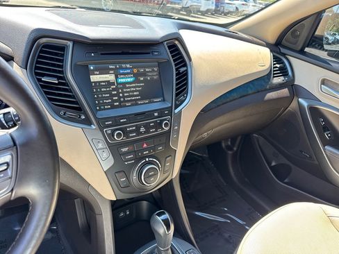 Used 2017 Hyundai Santa Fe Sport w/ 2.4L Tech Package 04 FWD image 29