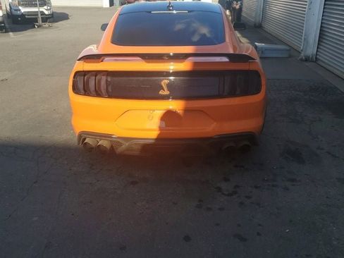 Used 2020 Ford Mustang Shelby GT500 w/ Technology Package image 4