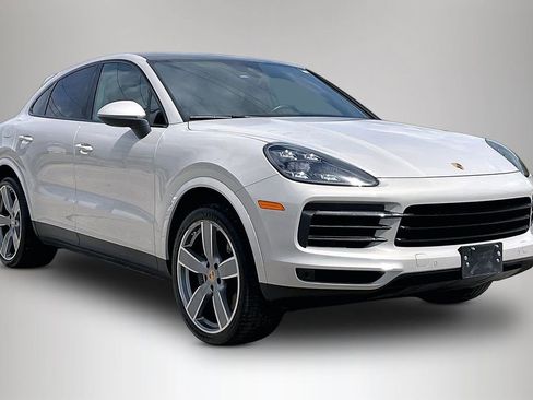 Used 2021 Porsche Cayenne Coupe image 1