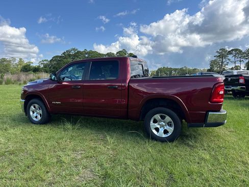 Used 2025 RAM 1500 Big Horn AWD/4WD image 5