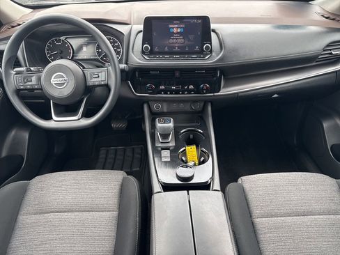 Certified 2021 Nissan Rogue SV image 15