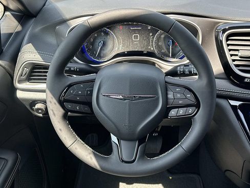 New 2026 Chrysler Pacifica Select w/ S Appearance Package FWD image 20