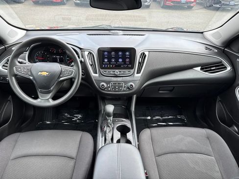 Used 2023 Chevrolet Malibu LT FWD image 26