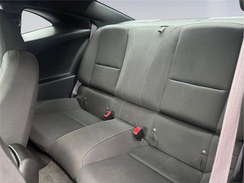 Used 2015 Chevrolet Camaro SS image 18