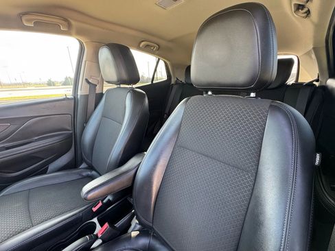 Used 2018 Buick Encore Preferred image 23