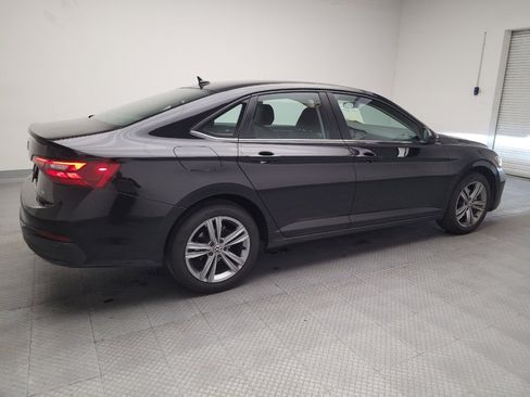 Used 2024 Volkswagen Jetta SE FWD image 10