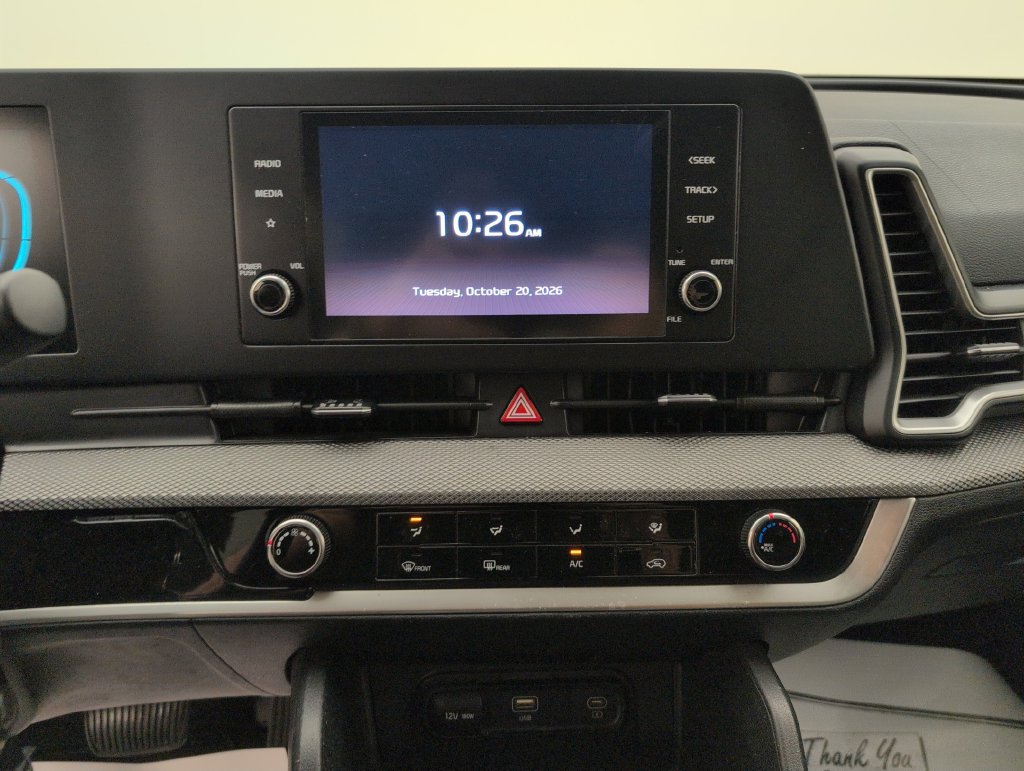 Used 2024 Kia Sportage LX FWD image 26