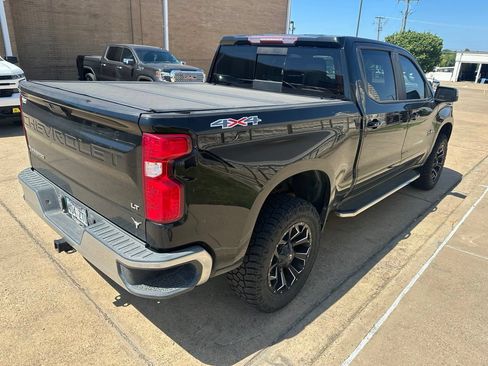 Used 2019 Chevrolet Silverado 1500 LT w/ Texas Edition AWD/4WD image 10