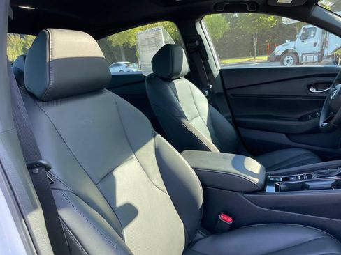 Certified 2025 Honda Accord Sport image 32