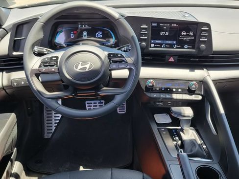 New 2026 Hyundai Elantra SEL Sport FWD image 6