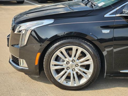 Used 2018 Cadillac XTS Luxury w/ Driver Awareness Package AWD/4WD image 8