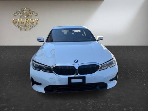 Used 2021 BMW 330i Sedan w/ Convenience Package RWD image 2
