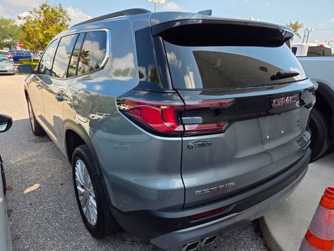 Used 2024 GMC Acadia Elevation w/ LPO, Floor Liner Package FWD image 4
