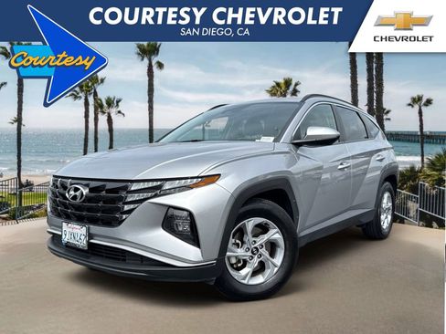 Used 2024 Hyundai Tucson SEL FWD image 1