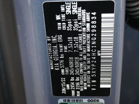 Used 2022 Kia Telluride LX image 38