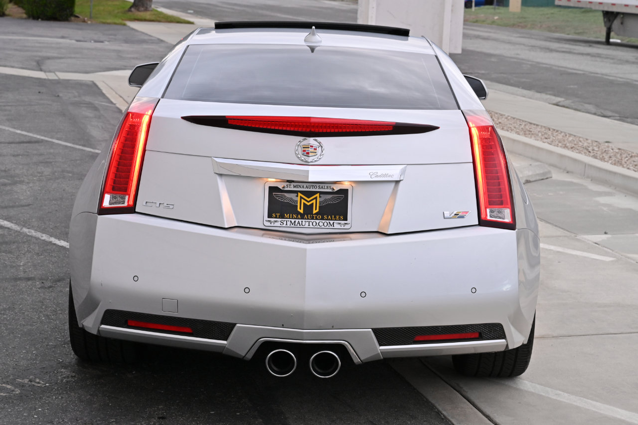 Used 2011 Cadillac CTS V w/ Wood Trim Package RWD image 6