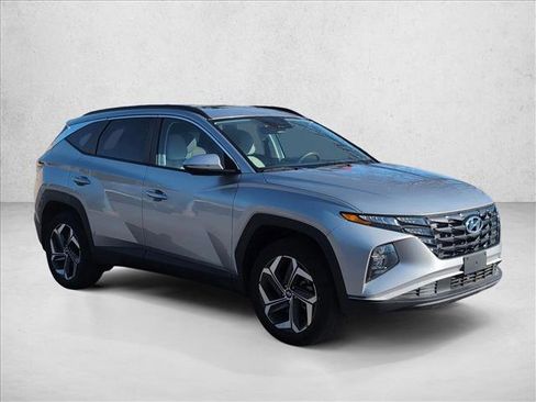 Certified 2023 Hyundai Tucson SEL w/ Convenience Package image 3