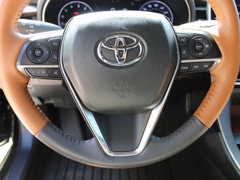 Used 2021 Toyota Avalon Limited w/ Advanced Safety Package image 11