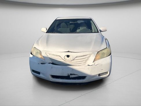 Used 2008 Toyota Camry LE image 11