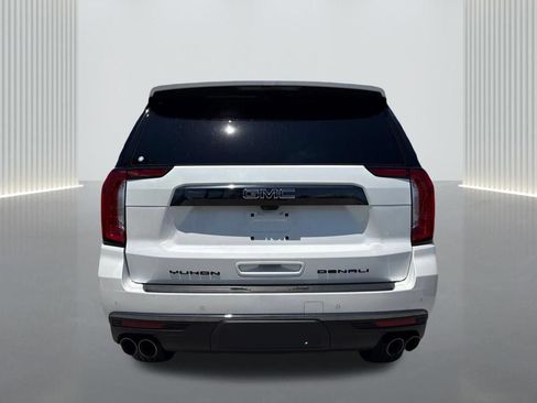 Used 2024 GMC Yukon Denali Ultimate AWD/4WD image 6