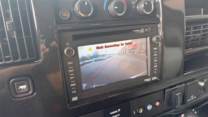 Used 2015 Chevrolet Express 2500 Extended RWD image 40