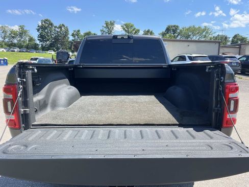 Used 2023 RAM 2500 Limited AWD/4WD image 12