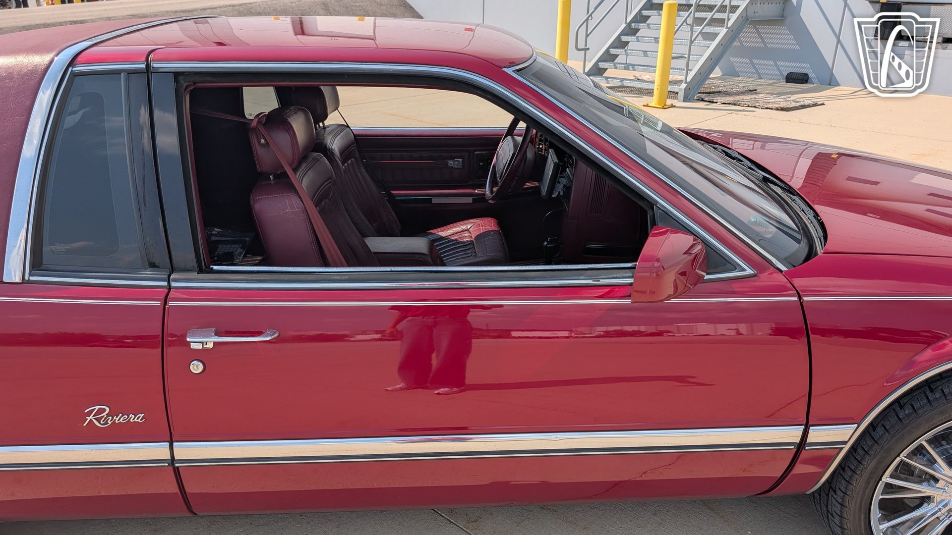 Used 1990 Buick Riviera Coupe FWD image 38