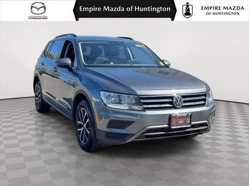 Used 2021 Volkswagen Tiguan SE w/ Panoramic Sunroof Package AWD/4WD image 1