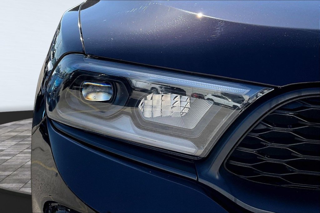 Used 2025 Dodge Durango GT AWD/4WD image 34