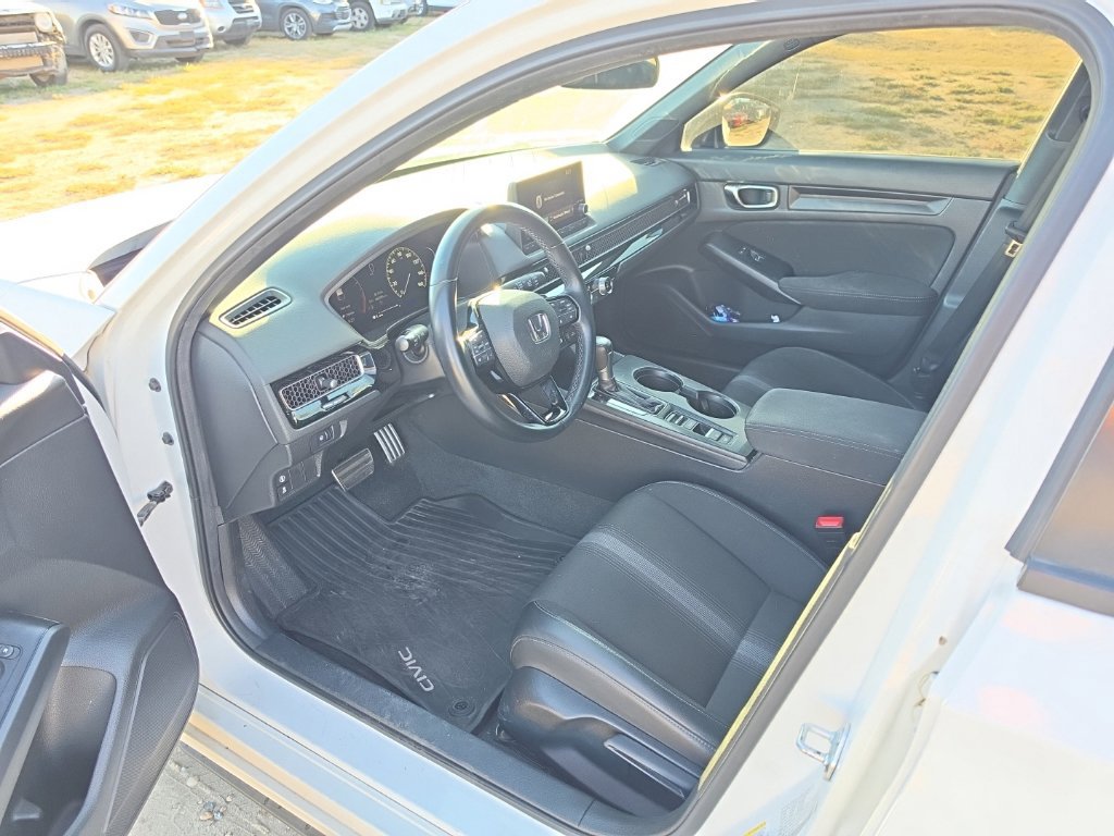 Used 2022 Honda Civic Sport image 10