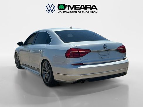 Used 2016 Volkswagen Passat 1.8T R-Line FWD image 3