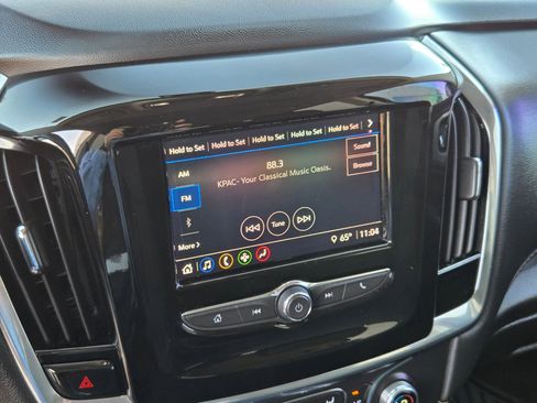 Certified 2021 Chevrolet Traverse LS w/ LPO, Blackout Package image 16