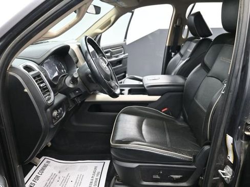 Used 2022 RAM 2500 Laramie AWD/4WD image 11