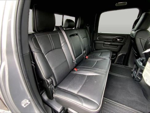 Used 2022 RAM 2500 Limited AWD/4WD image 19