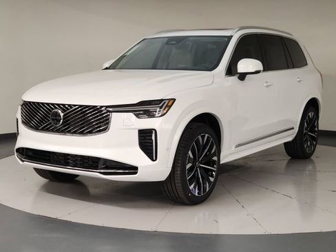 New 2026 Volvo XC90 B6 Ultra w/ Protection Package AWD/4WD image 1