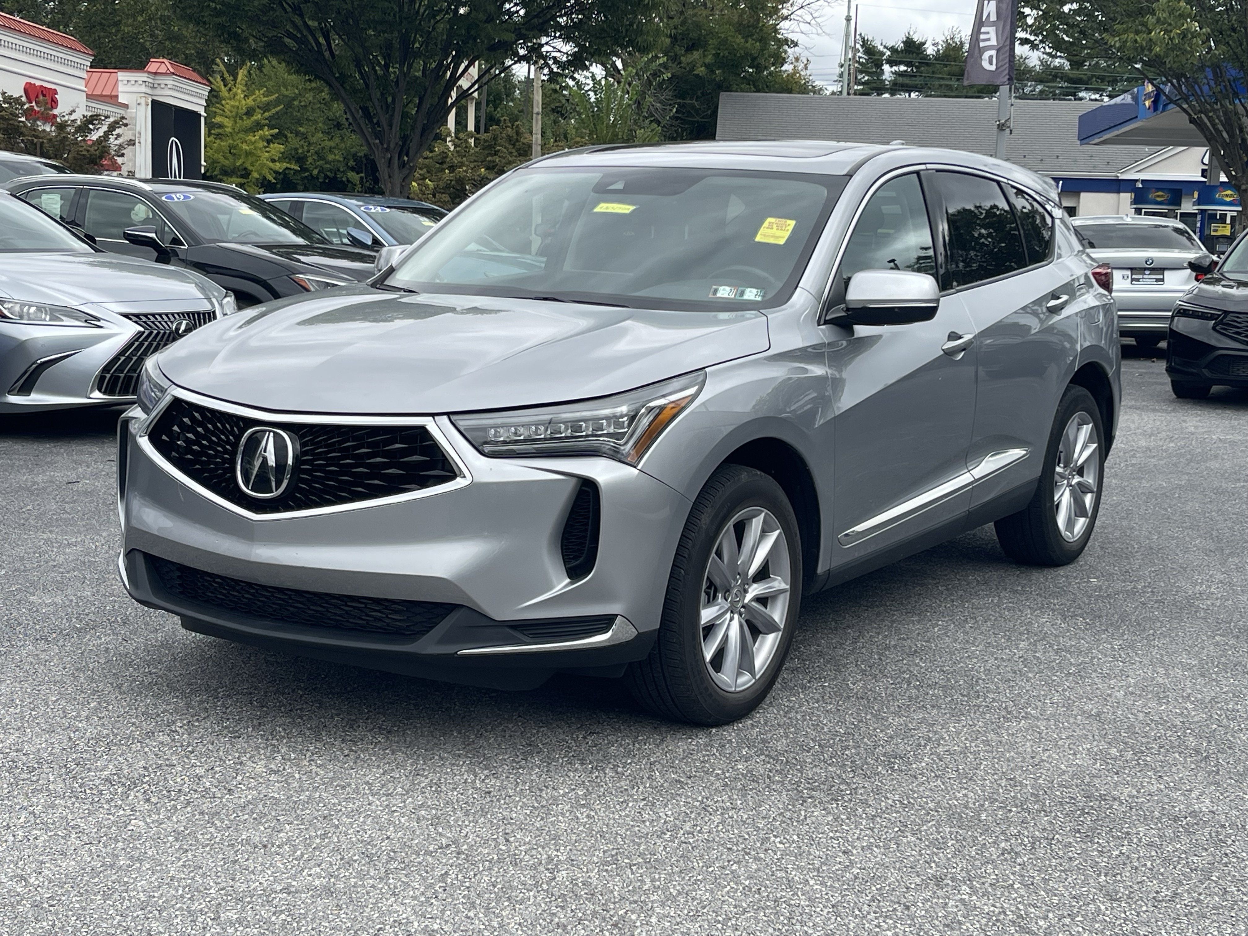 Used 2023 Acura RDX AWD image 2