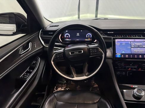 Used 2021 Jeep Grand Cherokee L Limited RWD image 25