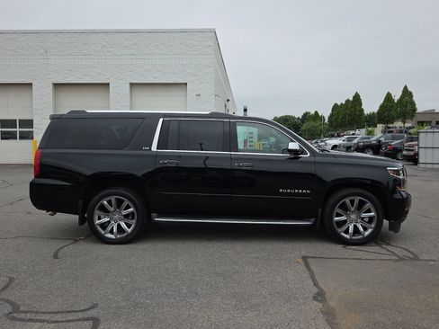 Used 2015 Chevrolet Suburban LTZ AWD/4WD image 15