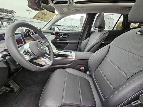 Used 2023 Mercedes-Benz GLC 300 GLC 300 image 22