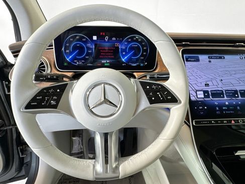 Certified 2023 Mercedes-Benz EQE 350+ SUV image 11