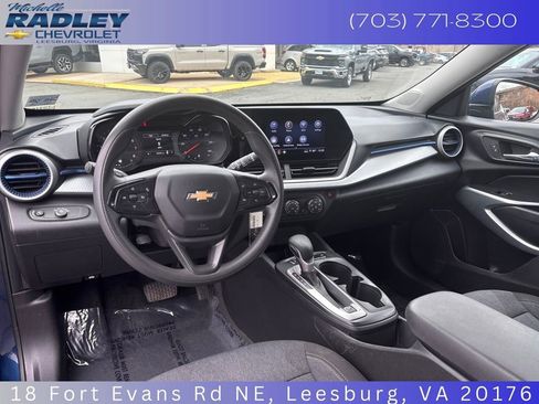 Certified 2024 Chevrolet Trax LS w/ LS Convenience Package image 14