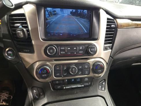 Used 2016 GMC Yukon XL Denali w/ Open Road Package AWD/4WD image 16