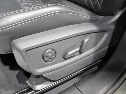 Used 2025 Audi SQ5 Premium Plus AWD/4WD image 10