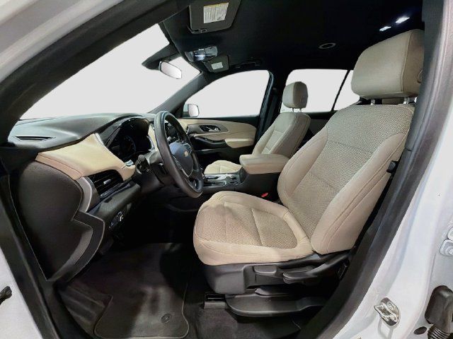 Used 2024 Chevrolet Traverse LS w/ Safety Package AWD/4WD image 17