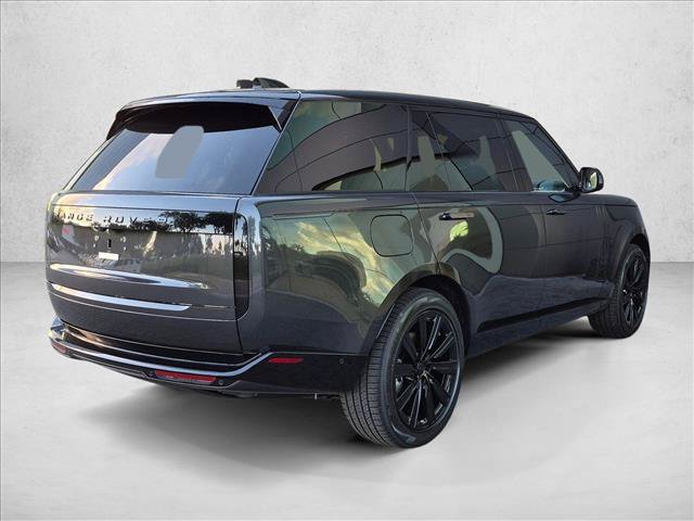 New 2026 Land Rover Range Rover Long Wheelbase SE AWD/4WD image 2