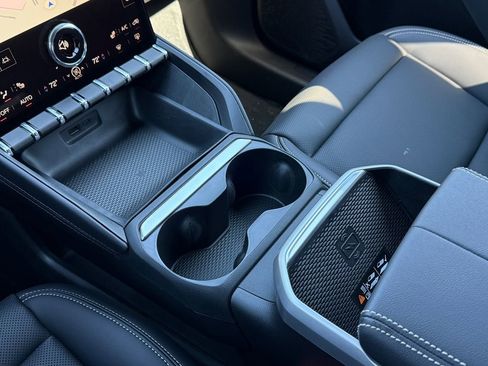 New 2026 GMC Terrain Elevation w/ Elevation Premium Package image 30