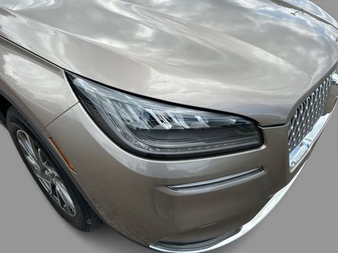 Used 2021 Lincoln Corsair FWD w/ Equipment Group 101A image 27