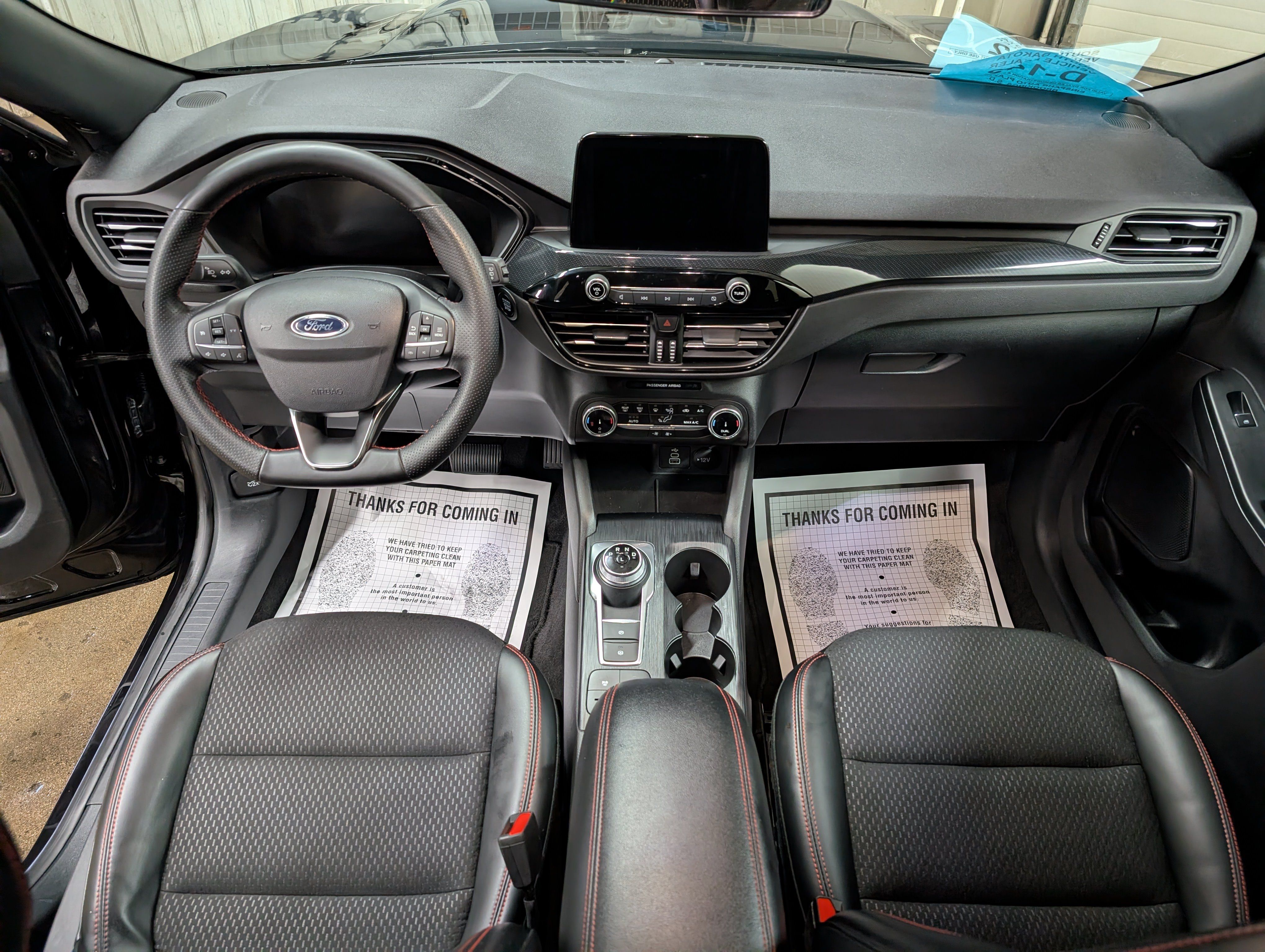 Used 2025 Ford Escape ST-Line AWD/4WD image 6
